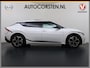 Kia EV6 GT-Line 77.4 kWh SOH 95% Panoramadak V2L Warmtepomp Trekhaak Head-Up Display Meridian®-Surround Adap.Cruise Matrix Led 360°Camera Navi Ecc Stoel+Stuurverwarming Stoel Massage+Ventilatie Elek.Stoelen+Memory Elek.Achterklep Privacy Glas Dealeronderhouden 1e Eigenaar Origineel Nederlandse Auto
