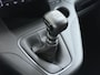 Peugeot Partner 1.5HDi 102PK Airco Navi* via Apple Carplay Android Auto Cruise Control Pdc S&S L1 Betonplex Vloer Lat om Lat Wandbetimmering Schuifdeur 1e Eigenaar Origineel Nederlandse Auto