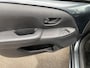 Toyota Aygo 1.0 VVT-i x-play Nederlandse auto, achteruitrijcamera, airconditioning, navigatie, Nieuw geleverd en dealeronderhouden, neerklapbare achterbank, nette auto!
