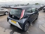 Toyota Aygo 1.0 VVT-i x-play Nederlandse auto, achteruitrijcamera, airconditioning, navigatie, Nieuw geleverd en dealeronderhouden, neerklapbare achterbank, nette auto!