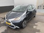 Toyota Aygo 1.0 VVT-i x-play Nederlandse auto, achteruitrijcamera, airconditioning, navigatie, Nieuw geleverd en dealeronderhouden, neerklapbare achterbank, nette auto!