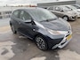 Toyota Aygo 1.0 VVT-i x-play Nederlandse auto, achteruitrijcamera, airconditioning, navigatie, Nieuw geleverd en dealeronderhouden, neerklapbare achterbank, nette auto!