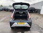 Toyota Aygo 1.0 VVT-i x-play Nederlandse auto, achteruitrijcamera, airconditioning, navigatie, Nieuw geleverd en dealeronderhouden, neerklapbare achterbank, nette auto!