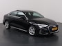 Audi A3 Limousine 30 TFSI S edition | Trekhaak | Panoramadak | Sportstoelen | Virtual Cockpit | Cruise Control Adaptief | LED | Apple Carplay/Android Auto |