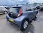 Toyota Aygo X 1.0 VVT-i MT Play Navigatie Apple CarPlay/Android Auto, achteruitrij camera, Nederlandse auto, adaptieve cruise control