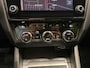 Skoda Octavia Combi 1.5 TSI Greentech Ambition Business * Automaat / Trekhaak / Carplay / Parkeersensoren *