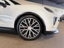 Porsche Macan 4S 100kWh 449PK-SOH 97%-LUCHTV.-PANO-HEAD UP-MATRIX-STOELEN 14 VOUDIG-VIERWIELSTURING-TREKHAAK