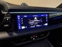 Porsche Macan 4S 100kWh 449PK-SOH 97%-LUCHTV.-PANO-HEAD UP-MATRIX-STOELEN 14 VOUDIG-VIERWIELSTURING-TREKHAAK