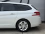 Peugeot 308 SW 1.2 PureTech Blue Lease Executive 2e Eigenaar|Navi|Clima|Cruise|Pano|Trekhaak|Carplay|PDC V+A|D-riem vv in2024|N.A.P|APK tot 04-2027