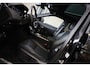 Land Rover Range Rover Evoque 1.5 P300e AWD R-Dynamic SE / Meridian / Panoramadak / Leder / Memory / Camera / Acc / Lane Assist