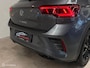 Volkswagen T-Roc 1.5 TSI 3x R-Line Panorama/Keyless/Black style
