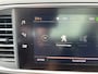 Peugeot 308 SW 1.2 PureTech Blue Lease Premium Clima, CC, CarPlay, Pano, PDC, LM, nw. APK – Inruil Mogelijk –