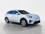 Kia Niro EV e-Niro DynamicPlusLine 64 kWh | Trekhaak | Schuifdak | Navigatie | Stoel en stuurverwarming | Camera | Apple Carplay / Android Auto | Parkeersensoren voor en achter |