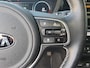 Kia Niro EV e-Niro DynamicPlusLine 64 kWh | Trekhaak | Schuifdak | Navigatie | Stoel en stuurverwarming | Camera | Apple Carplay / Android Auto | Parkeersensoren voor en achter |