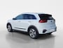 Kia Niro EV e-Niro DynamicPlusLine 64 kWh | Trekhaak | Schuifdak | Navigatie | Stoel en stuurverwarming | Camera | Apple Carplay / Android Auto | Parkeersensoren voor en achter |