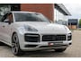 Porsche Cayenne 3.0 E-Hybrid Platinum Edition 4-Wielsturing VOLL