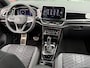 Volkswagen T-Roc 1.5 TSI 150pk DSG R-Line | Trekhaak | Camera | Keyless | Elek. Achterklep | Dode hoek | Rijklaar incl. 1 jaar Bovag garantie