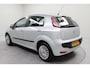 Fiat Punto Evo 1.4 Dynamic | climate control | navigatie fullmap ( tom tom ) | cruise control | centrale vergrendeling met afstandsbedieining