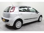 Fiat Punto Evo 1.4 Dynamic | climate control | navigatie fullmap ( tom tom ) | cruise control | centrale vergrendeling met afstandsbedieining