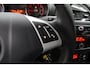 Fiat Punto Evo 1.4 Dynamic | climate control | navigatie fullmap ( tom tom ) | cruise control | centrale vergrendeling met afstandsbedieining