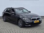 BMW 3-Serie Touring 320e Business Edition Plus NL-AUTO | LEDER | M-PAKKET| SOH 98%|