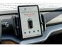 Volvo EX30 P3 Plus Europa | Google | Adaptieve Cruise Control | Keyless | Stoel-/Stuurverwarming | DAB | Draadloos Opladen Telefoon | Elek. Stoelen | Camera | LED Koplampen | Sfeerverlichting | Dodehoekdetectie | Park Assist | 18" LM