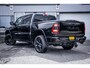 Dodge Ram 1500 5.7 V8 4x4 Crew Cab Laramie Vol-opties|Luchtvering|Night-edition|H&K|Stoelkoeling