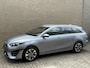 Kia Ceed Sportswagon 1.6 GDI PHEV DynamicLine | 29.000km! | Facelift | Adaptieve cruise | Camera | Navigatie | Apple CarPlay | LED | DAB | Keyless entry&start | Stoel&stuurverwarming | Climate control | Lane assist | Volledig dealeronderhouden
