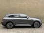 Mercedes-Benz EQC 400 4MATIC AMG Line 80 kWh | 360 camera | Burmester | 21 inch | Sfeerverlichting | Sportstoelen | Stoelverwarming&koeling | Apple CarPlay | Adaptieve cruise | Selenite gray (Magno paint) | Matrix-LED | Treeplanken | Lederen bekleding | Volledig dealeronderhouden