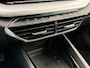 Skoda Octavia Combi 1.0 e-TSI Business Edition Plus Automaat | Achteruitrijcamera | Stoelverwarming | LED verlichting | DAB radio | Signaalkleur | Adaptieve cruise control | Lane Assist | Sfeerverlichting | Parkeersensoren voor en achter