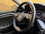 Skoda Octavia Combi 1.0 e-TSI Business Edition Plus Automaat | Achteruitrijcamera | Stoelverwarming | LED verlichting | DAB radio | Signaalkleur | Adaptieve cruise control | Lane Assist | Sfeerverlichting | Parkeersensoren voor en achter