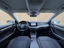 Skoda Octavia Combi 1.0 e-TSI Business Edition Plus Automaat | Achteruitrijcamera | Stoelverwarming | LED verlichting | DAB radio | Signaalkleur | Adaptieve cruise control | Lane Assist | Sfeerverlichting | Parkeersensoren voor en achter
