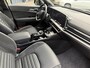Kia Sportage 1.6 T-GDi Plug-in Hybrid AWD DynamicPlusLine PANORAMADAK | CAMERA | ELEKTRISCH VERSTELBARE STOELEN | STOELVERWARMING | STUURVERWARMING | NAVIGATIE | ALCANTARA INTERIEUR | LED | DODEHOEK DETECTIE | APPLE CARPLAY / ANDROID AUTO | ADAPTIEVE CRUISECONTROL | AFNEEMBARE TREKHAAK |
