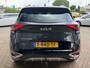Kia Sportage 1.6 T-GDi Plug-in Hybrid AWD DynamicPlusLine PANORAMADAK | CAMERA | ELEKTRISCH VERSTELBARE STOELEN | STOELVERWARMING | STUURVERWARMING | NAVIGATIE | ALCANTARA INTERIEUR | LED | DODEHOEK DETECTIE | APPLE CARPLAY / ANDROID AUTO | ADAPTIEVE CRUISECONTROL | AFNEEMBARE TREKHAAK |