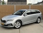 Skoda Octavia Combi 1.0 e-TSI Ambition Automaat | LED verlichting | Climate control | Cruise control | Apple CarPlay/Android Auto | Navigatiesysteem | DAB ontvanger | Digitale cockpit | Parkeersensoren achter