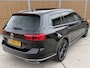 Volkswagen Passat Variant 1.4 TSI PHEV GTE Business Automaat | Leren bekleding | Panoramadak | Elektrisch verstelbare voorstoelen | Trekhaak uitklapbaar | Stoelverwarming | Adaptieve cruise control | Achteruitrijcamera