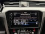 Volkswagen Passat Variant 1.4 TSI PHEV GTE Business Automaat | Leren bekleding | Panoramadak | Elektrisch verstelbare voorstoelen | Trekhaak uitklapbaar | Stoelverwarming | Adaptieve cruise control | Achteruitrijcamera