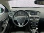 Volvo V40 2.0 T2 Nordic+ | Trekhaak | Standkachel | Volvo on Call | Stoelverwarming | Business pack connect | Cruise control | elektrische voorruit verwarming |