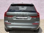 Volvo XC60 2.0 T6 Plug-in hybrid AWD Essential | Gratis Trekhaak | Stoel/stuurverwarming | adaptieve cruise | BLIS | 19" velgen | Nordico interieur | Extra getint glas | Zwarte hemel bekleding | All Season Banden |