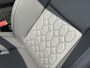 Volvo XC60 2.0 T6 Plug-in hybrid AWD Essential | Gratis Trekhaak | Stoel/stuurverwarming | adaptieve cruise | BLIS | 19" velgen | Nordico interieur | Extra getint glas | Zwarte hemel bekleding | All Season Banden |