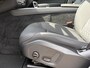 Volvo XC60 2.0 T6 Plug-in hybrid AWD Essential | Gratis Trekhaak | Stoel/stuurverwarming | adaptieve cruise | BLIS | 19" velgen | Nordico interieur | Extra getint glas | Zwarte hemel bekleding | All Season Banden |