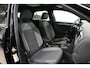 Volkswagen T-Roc 1.5 TSI 3x R-Line DSG * Fabrieksgarantie - Pano - Virtual - Trekhaak - Keyless - Beats - Camera *