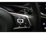 Volkswagen T-Roc 1.5 TSI 3x R-Line DSG * Fabrieksgarantie - Pano - Virtual - Trekhaak - Keyless - Beats - Camera *
