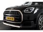 MINI Countryman Mini 1.5 170 PK C Favoured XL Org. NL | S/K-Panodak | Elek. Trekhaak | Adapt. Cruise | Memory | Stoel-+Stuurverw. | Harman/Kardon | PDC | 360 Camera | NAV + App. Connect | ECC | Elek. Klep. | LM 19" |