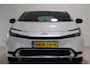 Toyota Prius Plug-in Hybrid 220 Executive, Blind Spot, Apple Carplay & Android Auto, Stoel & Stuur verwarming, Parkeersensoren!