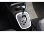 Toyota Yaris 1.5 VVT-i Active Parkeersensoren voor en achter, Rubberen matten, Parkeercamera, Dealer onderhouden!