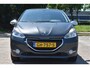 Peugeot 208 1.2 PureTech Style | NL-Auto | Navi | Cruise Control | Airco | Bluetooth | Park.sensoren | LM-Velgen | NAP