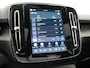 Volvo XC40 Single Motor Extended Range Ultimate 82 kWh 252pk Dealer O.H. | Panodak | Adaptive Cruise | 360 Camera | Harman / Kardon | Warmtepomp | Sportstoelen Memory & Verwarmd | Google Assistent | Keyless | Blis | Stuur Verwarmd | Apple Carplay | DAB | 19"L.M |