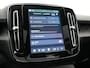Volvo XC40 Single Motor Extended Range Ultimate 82 kWh 252pk Dealer O.H. | Panodak | Adaptive Cruise | 360 Camera | Harman / Kardon | Warmtepomp | Sportstoelen Memory & Verwarmd | Google Assistent | Keyless | Blis | Stuur Verwarmd | Apple Carplay | DAB | 19"L.M |