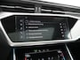 Audi A6 Avant 50 TFSI e Quattro 2x S Line PHEV 300pk Dealer O.H. | Trekhaak Af Fabriek | Panodak | Adaptive Cruise | Camera | Lederen Sportstoelen & Stuur Verwarmd | Blis | Sfeerverlichting | Apple Carplay | Navigatie | DAB | Plug In Hybrid |